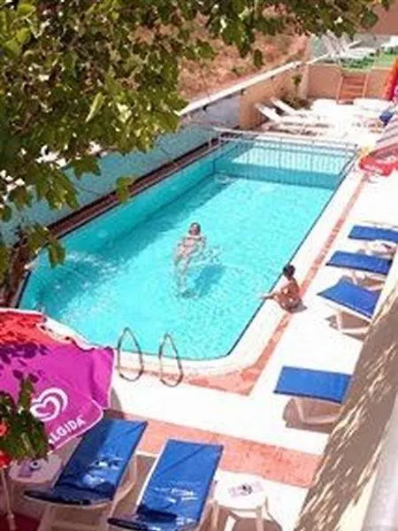 מרמריס Maris Beach Hotel