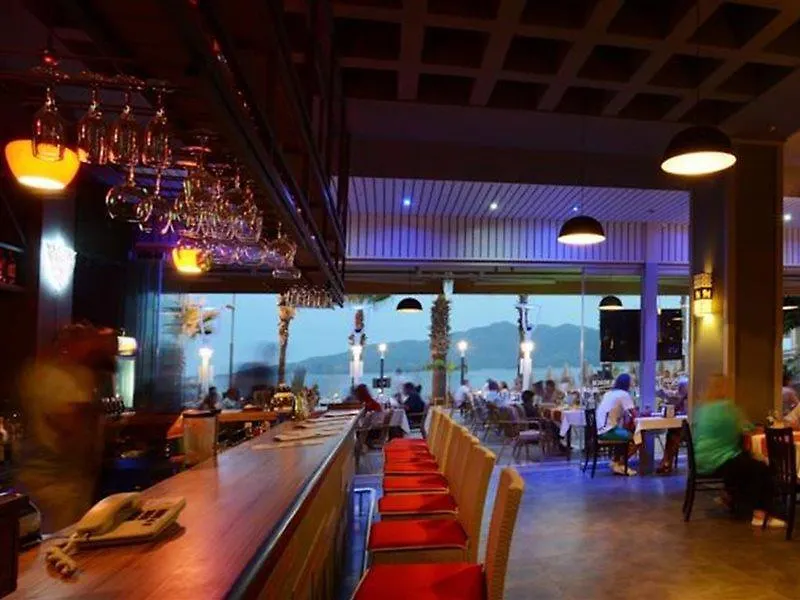 מרמריס Maris Beach Hotel