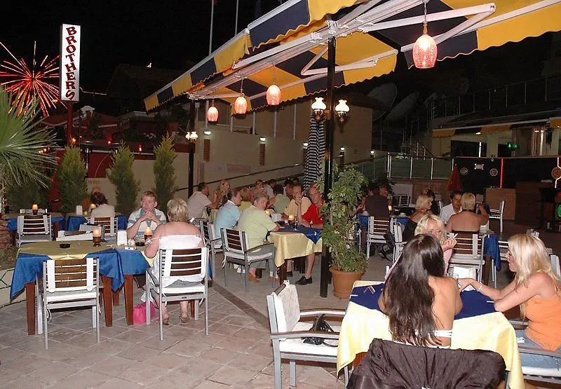 מרמריס Maris Beach Hotel