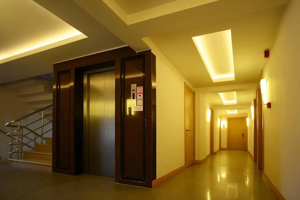 מרמריס Maris Beach Hotel