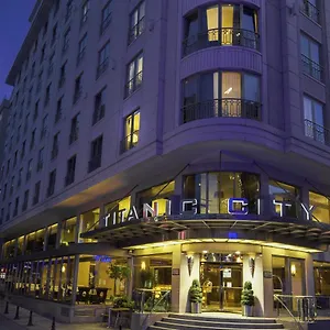 https://titanic-city-taksim-hotel.istanbul-turkeyhotels.com
